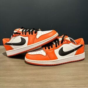 Woman’s Jordan 1 Low OG Starfish 2021